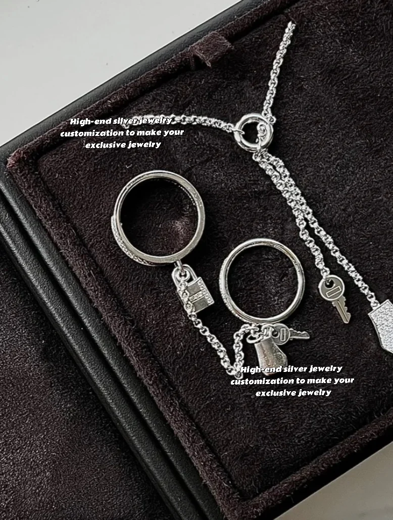 

S925 Sterling Silver Key aped Tassel Bracelet Asymmetric Lo Head Design Couple's Faion Jewelry Silver Accories