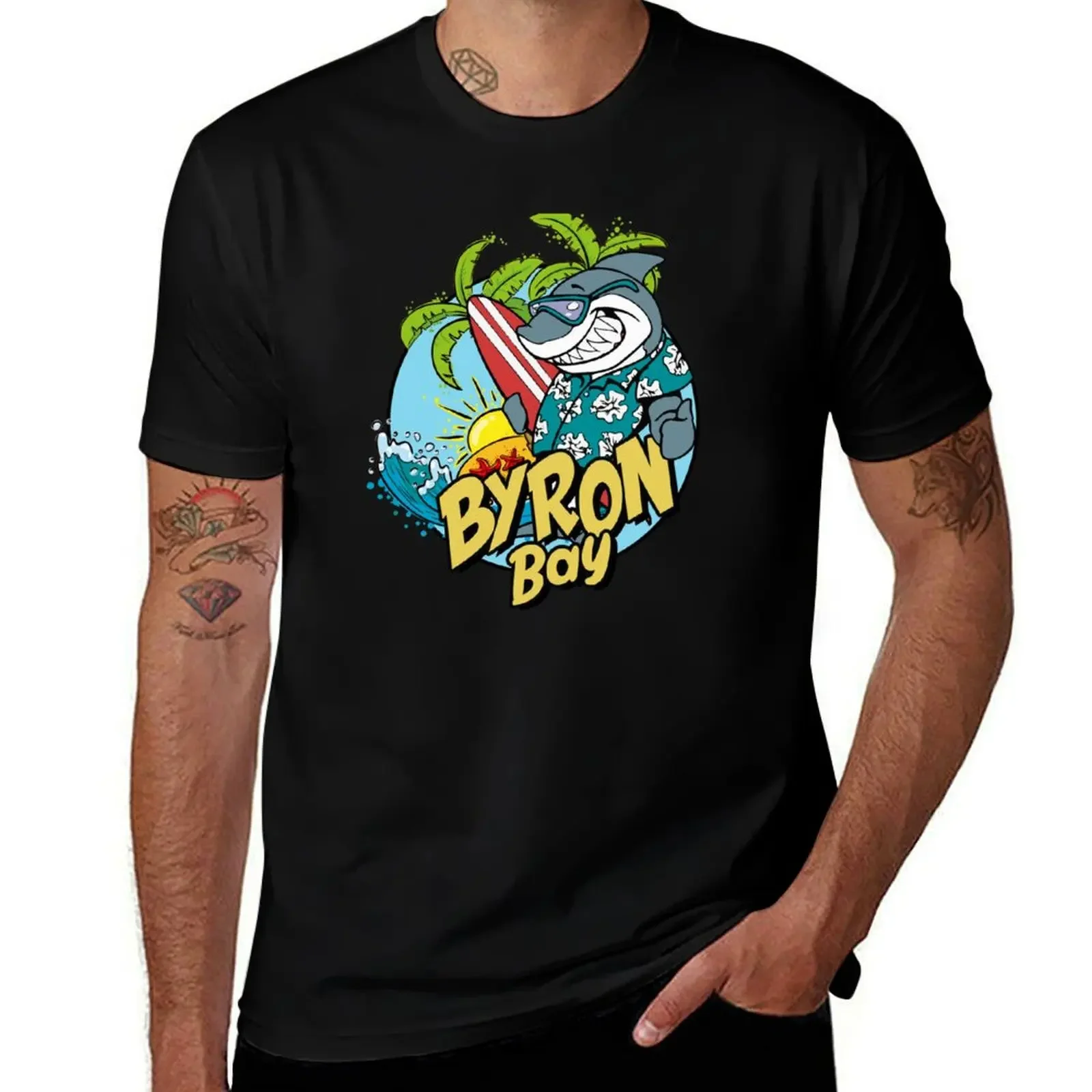 

Byron Bay surfing shark T-Shirt vintage korean fashion men tshirt