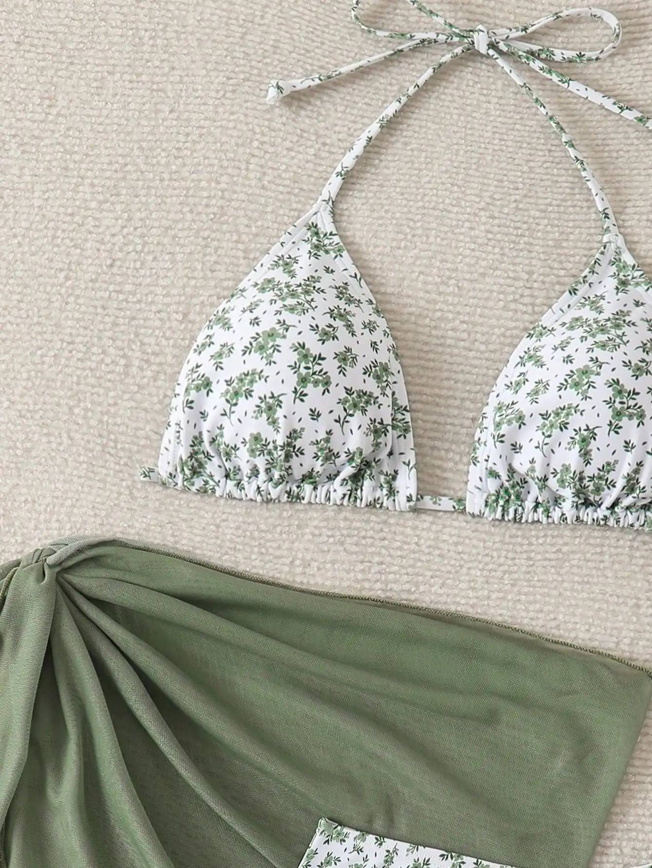 

Women's Floral Halter Tie Bikini Set With Sheer Cover Up For Beach Vacation