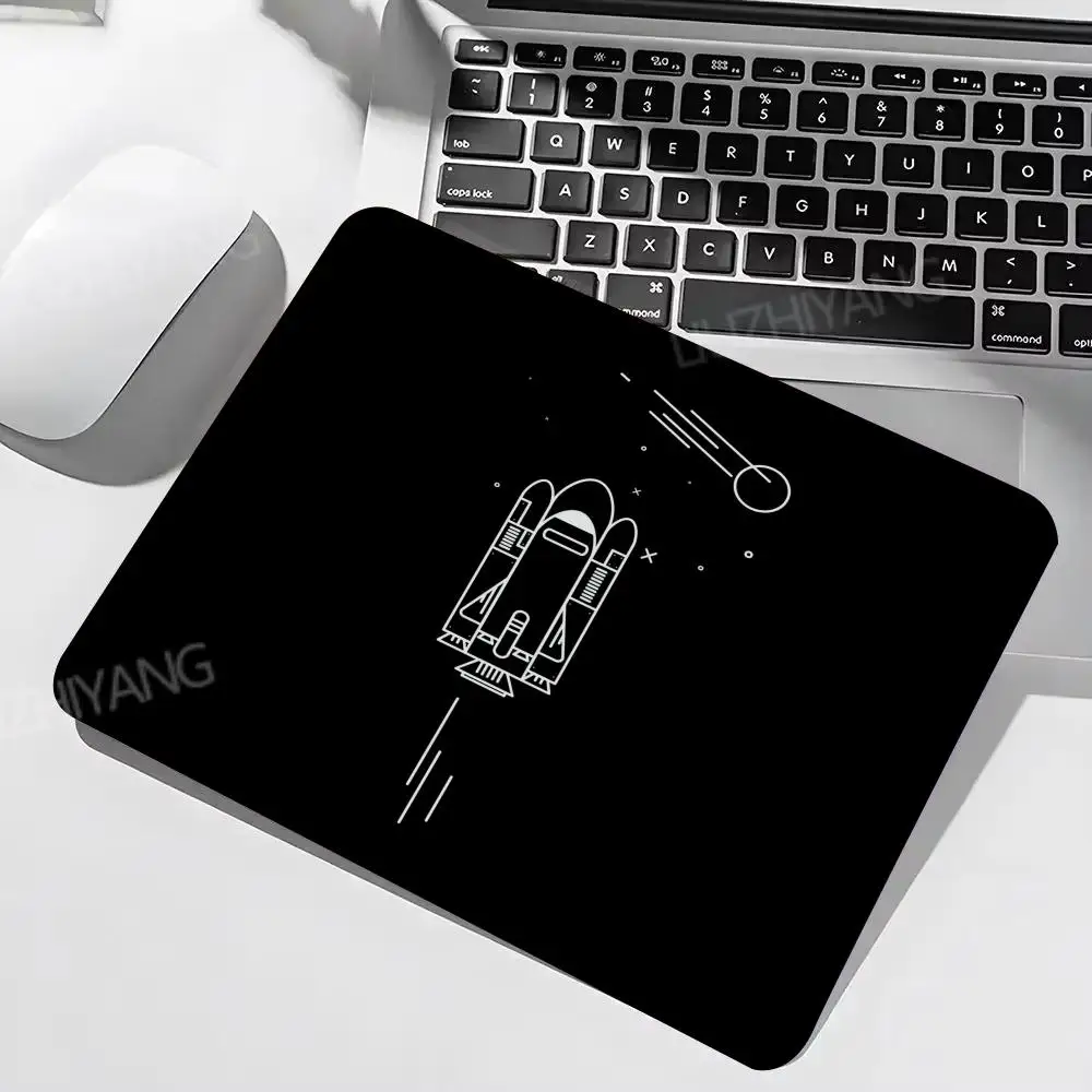 

Space Shuttle Mouse Pad XS Square Computer Accessories Office Game Table Mats Rubber Anti-slip Mousepads Small Decor Desk Pads