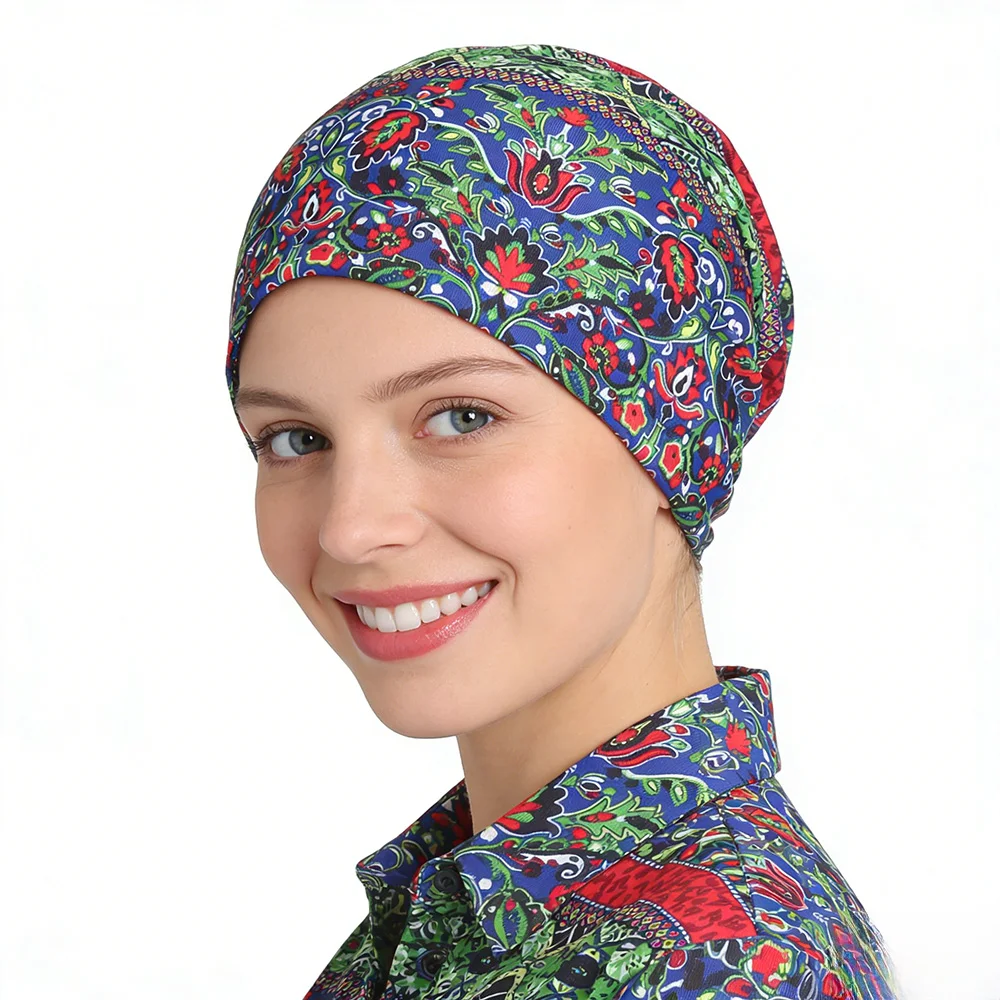 Musterhut im Ethno-Stil, Beanie-Mütze, Skullcap, Kopfbedeckung, Hut – Detail 2