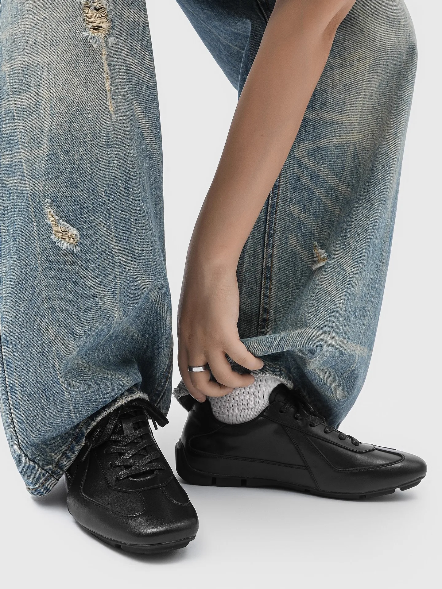 2025 الأكثر مبيعاً للجنسين أحذية مشي متينة مقاومة للانزلاق عالية الجودة أحذية مشي غير رسمية جودة استثنائية