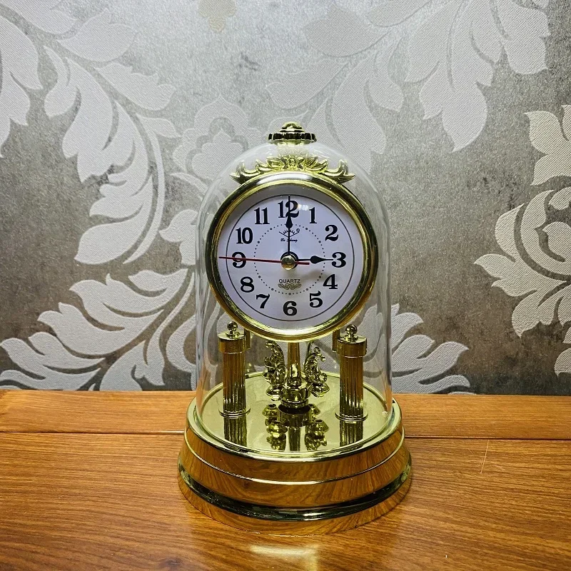 Luxury Gold Table Clock Silent Desk Clocks Desktop Watches Antique Clock Vintage Bedside Bedroom Living Room Rotating Ornaments