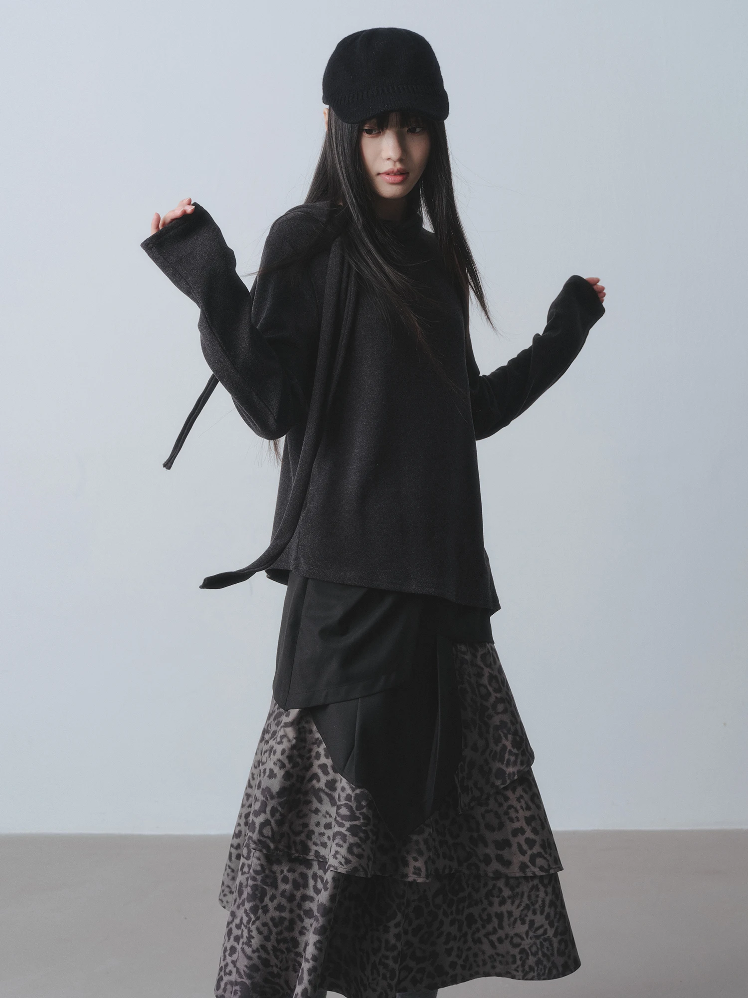 

Dirl Soft Comfortable Long Sve Bla T-irt Asymmetric Design Netie Base irt Women's Faion Commute Winter Knitted...