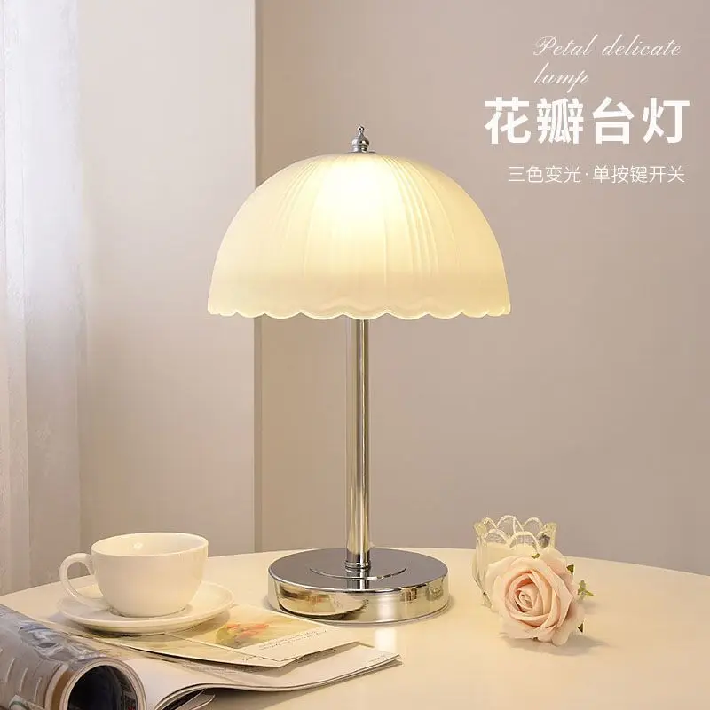 Bedlight Ins style luxury high-end feeling wedding eternal light atmosphere decor rechargeable bedroom crystal petal table lamp