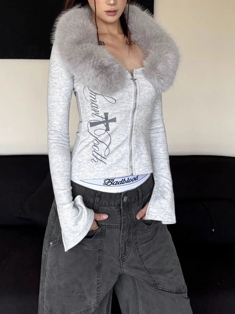 

Винтажная футболка Y2K с меховым воротником, женская, в эстетике 2000-х, топ с открытыми плечами, в стиле Харадзюку, с буквенным принтом, с длинным рукавом, новинка 2026