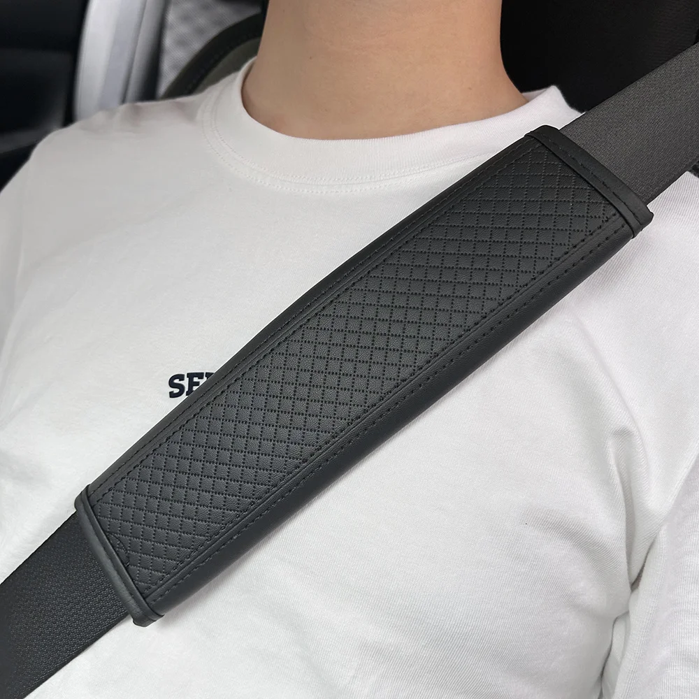 1PC PU Leather Embossed Car Seat Belt Shoulder Cover Decompression Comfort Car Accessori Adjustable Safety Belt Protective Cover