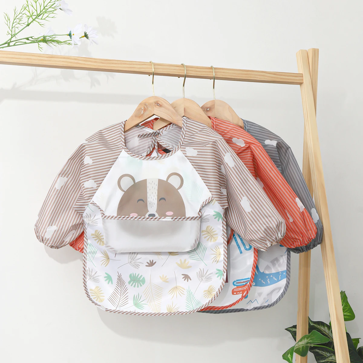 

Children's smock pick-up rice pocket baby waterproof smock baby anti-dressing boys and girls bib bib eating clothes