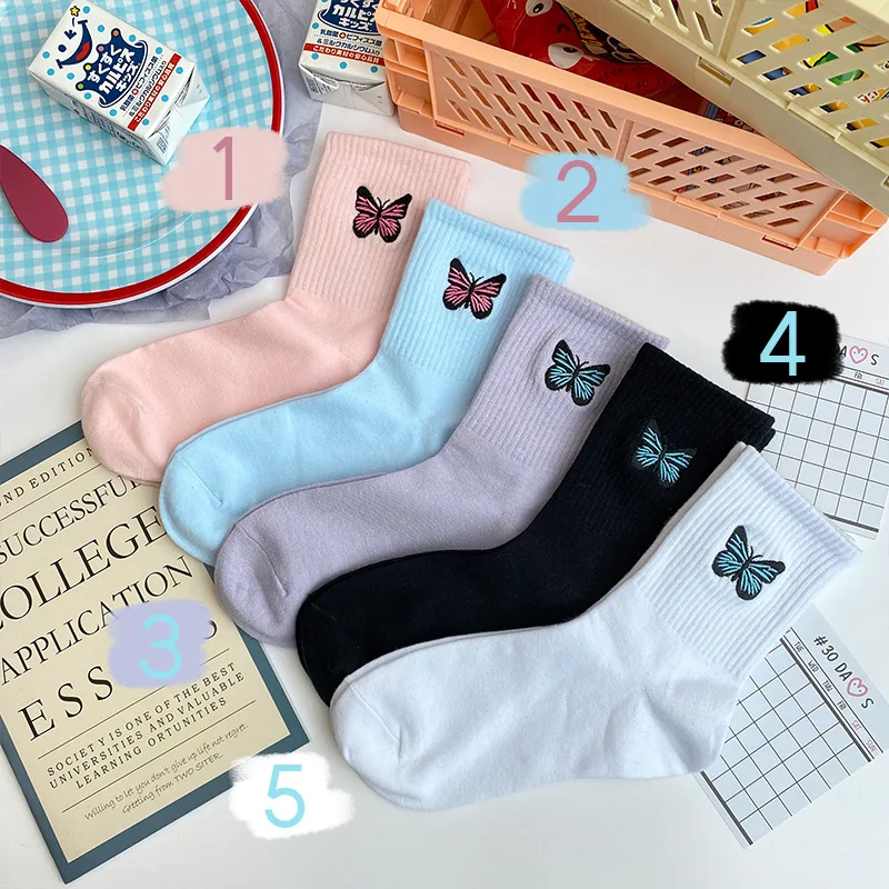 

Long Sock Women Autumn Mid Tube Butterfly Embroidery Sports Socks White Cute Women's Kawaii Sock Calcetines Mujer 양말