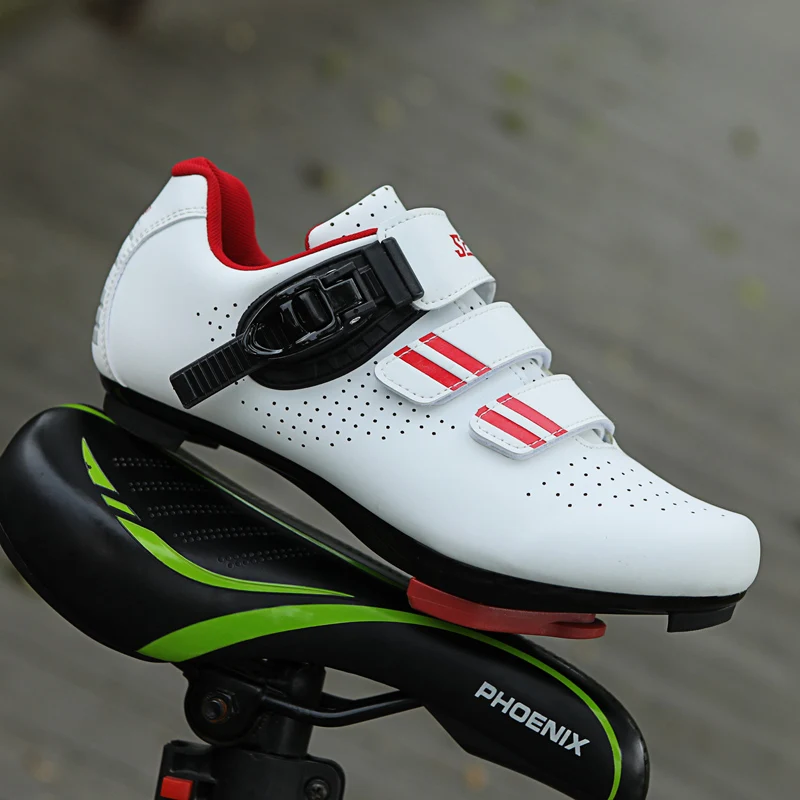Herren-Radschuhe, kompatibel mit Peloton Indoor-Fahrradpedalen, Clip-On-Straßenradschuhe, vorinstalliert mit Look Delta Cleats – Detail 1