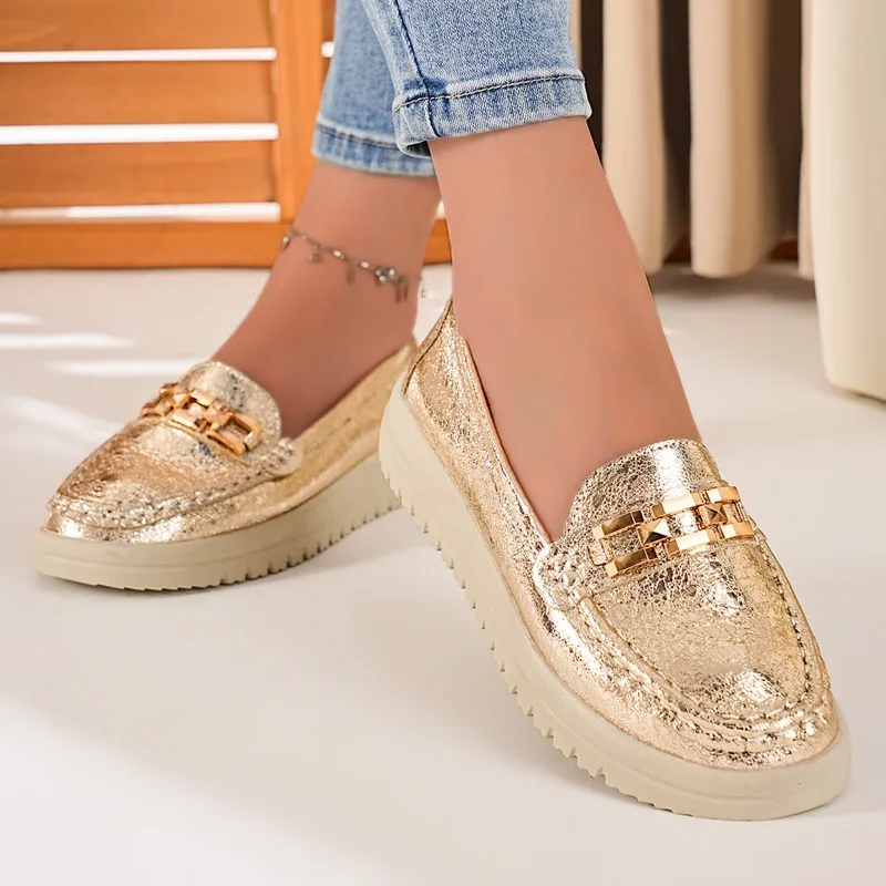 Women Sneakers Spring Autumn New Loafers Fashion Metal Chain Solid Comfort Designer Shoes Soft Soled Casual Female Sneakers