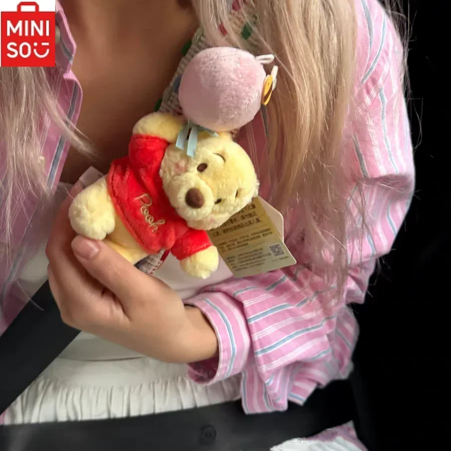 

MINISO Disney Winnie The Pooh Car Seat Belt Plush Protective Cover Anti-wear Cartoon Winnie SeatBelt Shoulder Cover Decoration