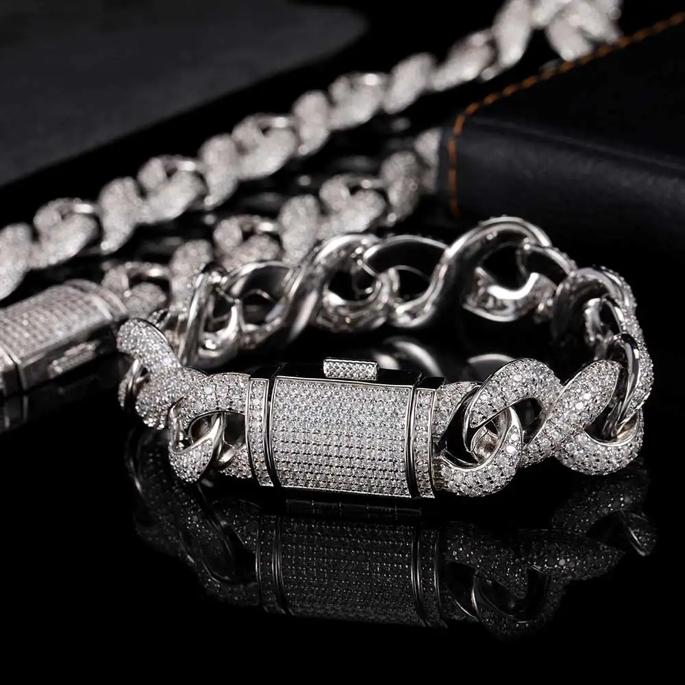 Hip Hop Jewelry Iced Out VVS Moissanite Cuban Link Chain 15mm 925 Sterling Silver Infinity Cuban Link Necklace..