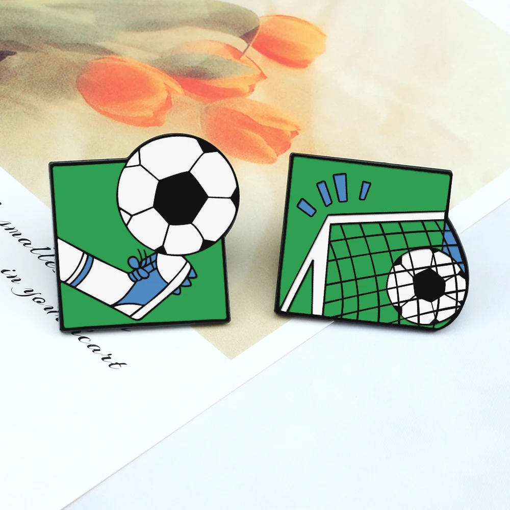 Green Play Football Enamel Pin Athletic Sports Soccer Shot Brooches for Fan Athlete Boy Custom Badge Bag Shirts Lapel Pins Gifts