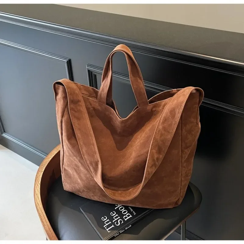 2025 New Fashion Large Capacity Tote Bag High Quality Women's Shoulder Bags Casual Suede Retro Concise Versatile Crossbody Bag