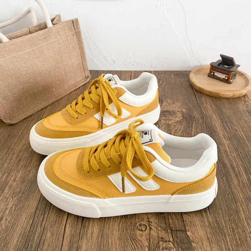 

2026 New Red Women Vulcanize Shoes Casual Platform Sneakers Vintage Sports Female Korean Designer Flats Harajuku School Tennis