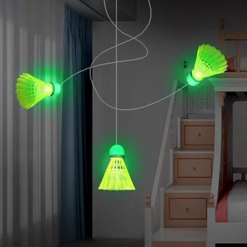 

Single badminton trainer Indoor one person plays automatic rebound badminton without picking up the ball to shine