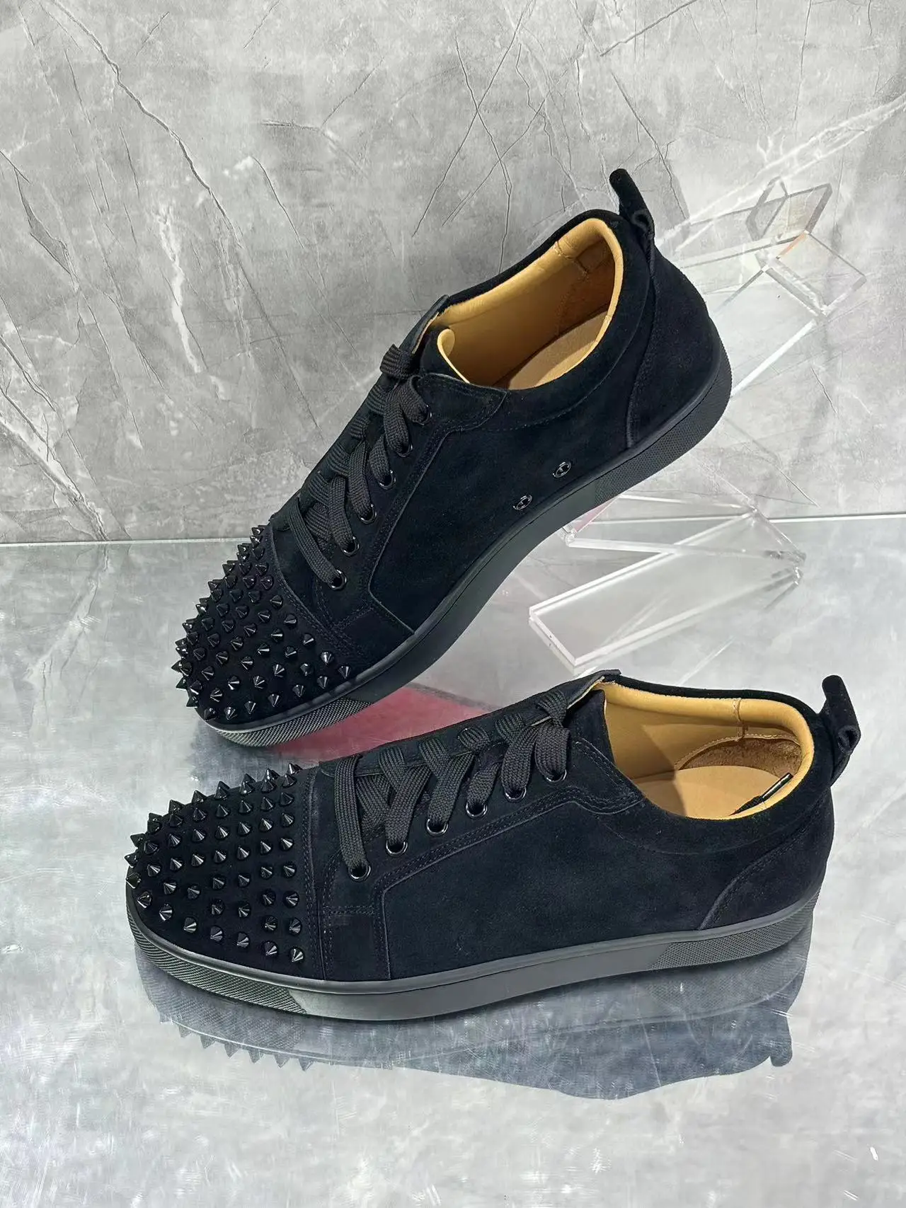 Fanshion Studded Casual Flats For Men Sneaker Round Toe Lace-Up Men Shoes Genuine Leather New Style Comfort Slip-on Spring Shoes