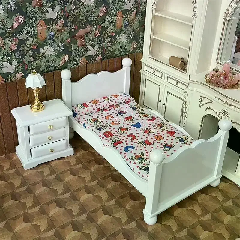 Ensemble de tables de chevet miniatures pour maison de poupée 1:12, lit simple en bois, accessoires de meubles pour décoration de maison de poupée, jouet de jeu pour enfants