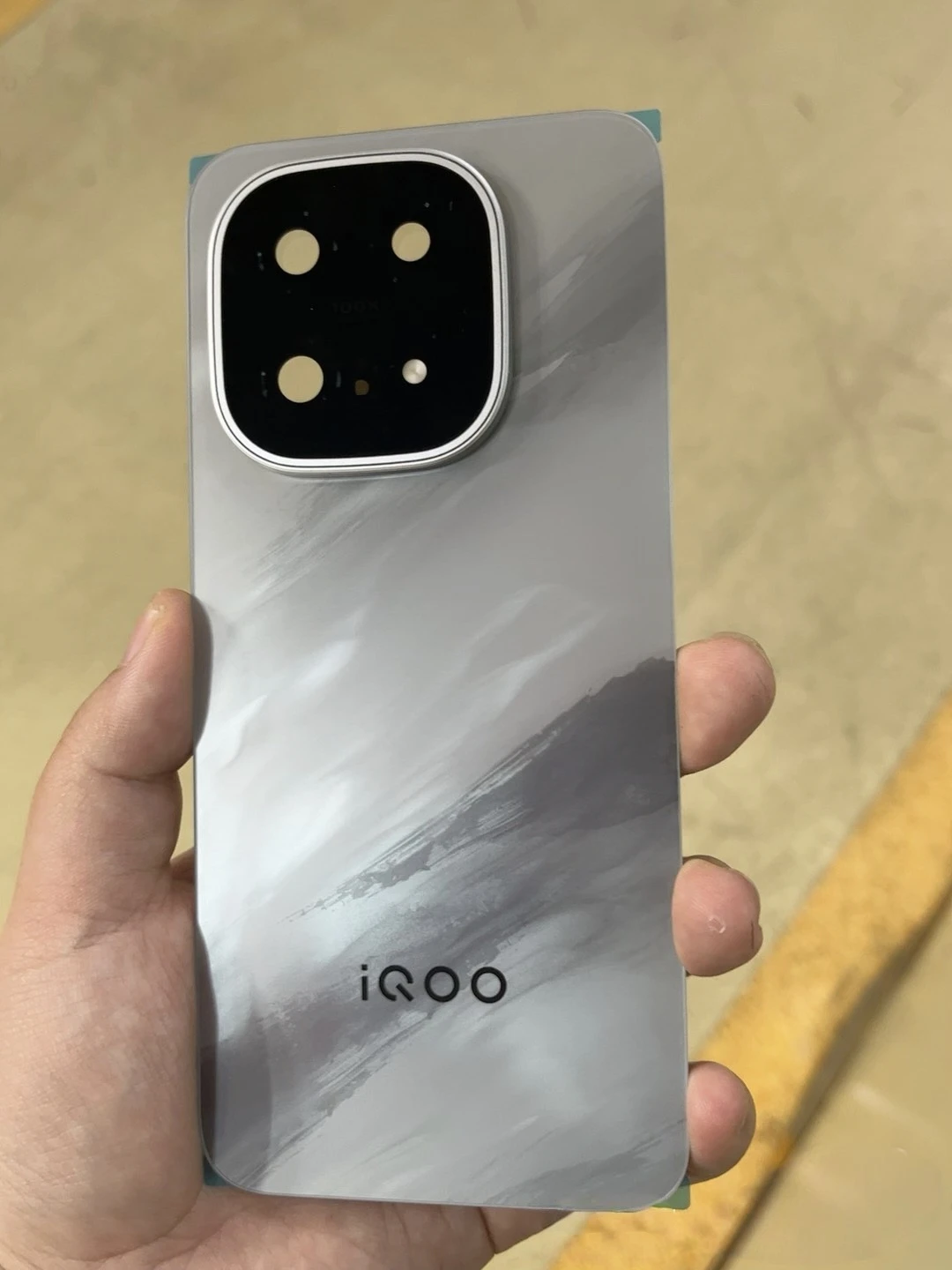 originlal-back-glass-for-iqoo-15-battery-cover-rear-door-housing-case-camera-glass-cover-for-iqoo15