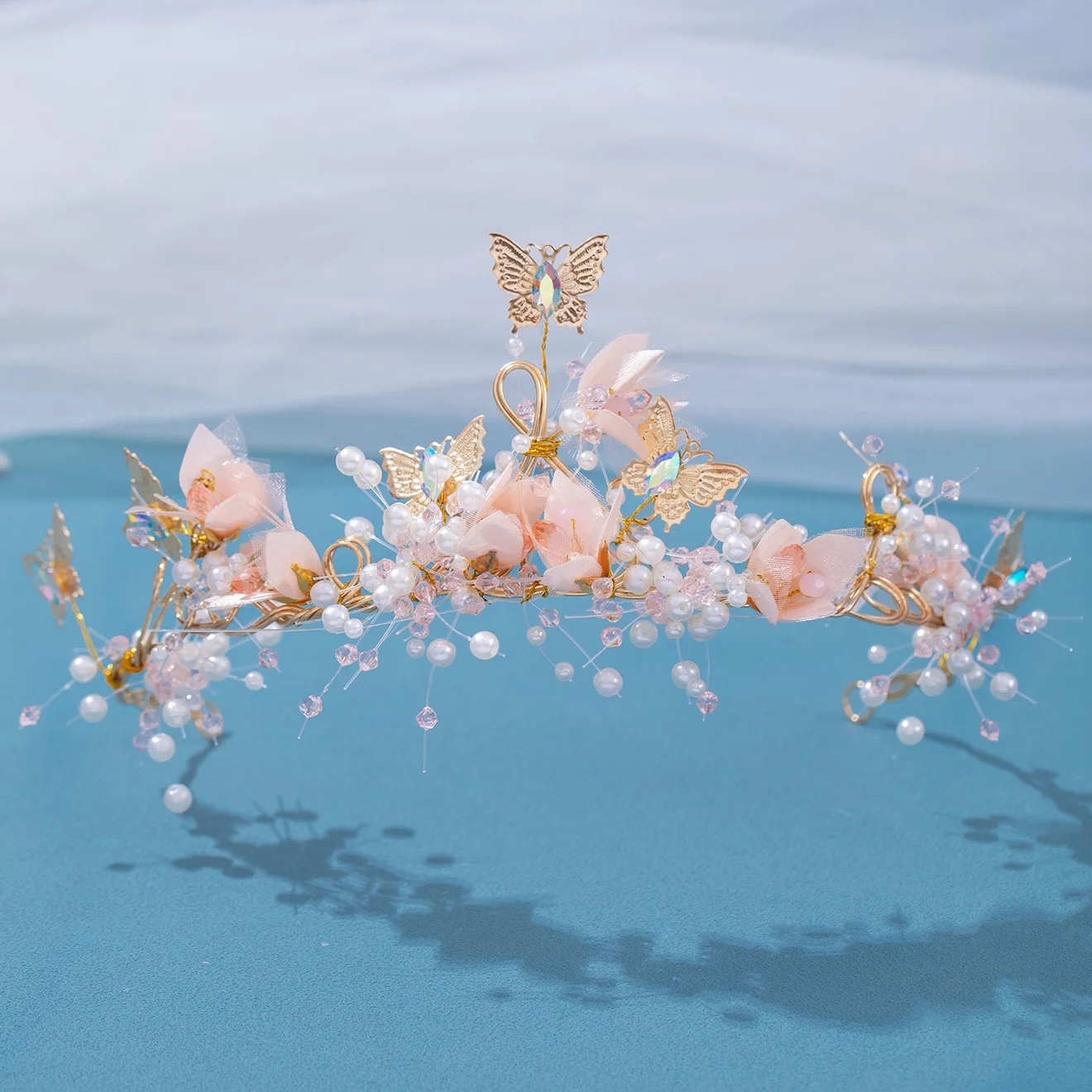 

Тиары и короны с цветами и бабочками, модная диадема с хрустальными жемчужинами для торжественных мероприятий, свадебные аксессуары для волос, ювелирные изделия, корона, тиара