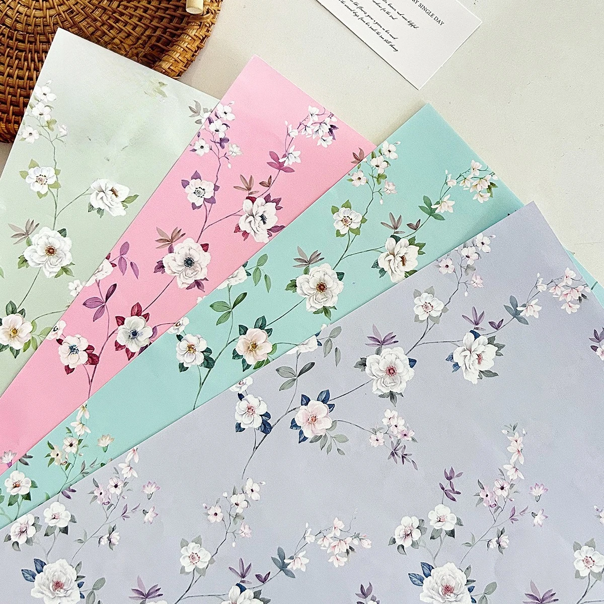 

20pcs Flower Wrapping Papers Valentine's Day Gift Packaging Materials Birthday Gift Package Supplies Party Wrapper Craft Paper