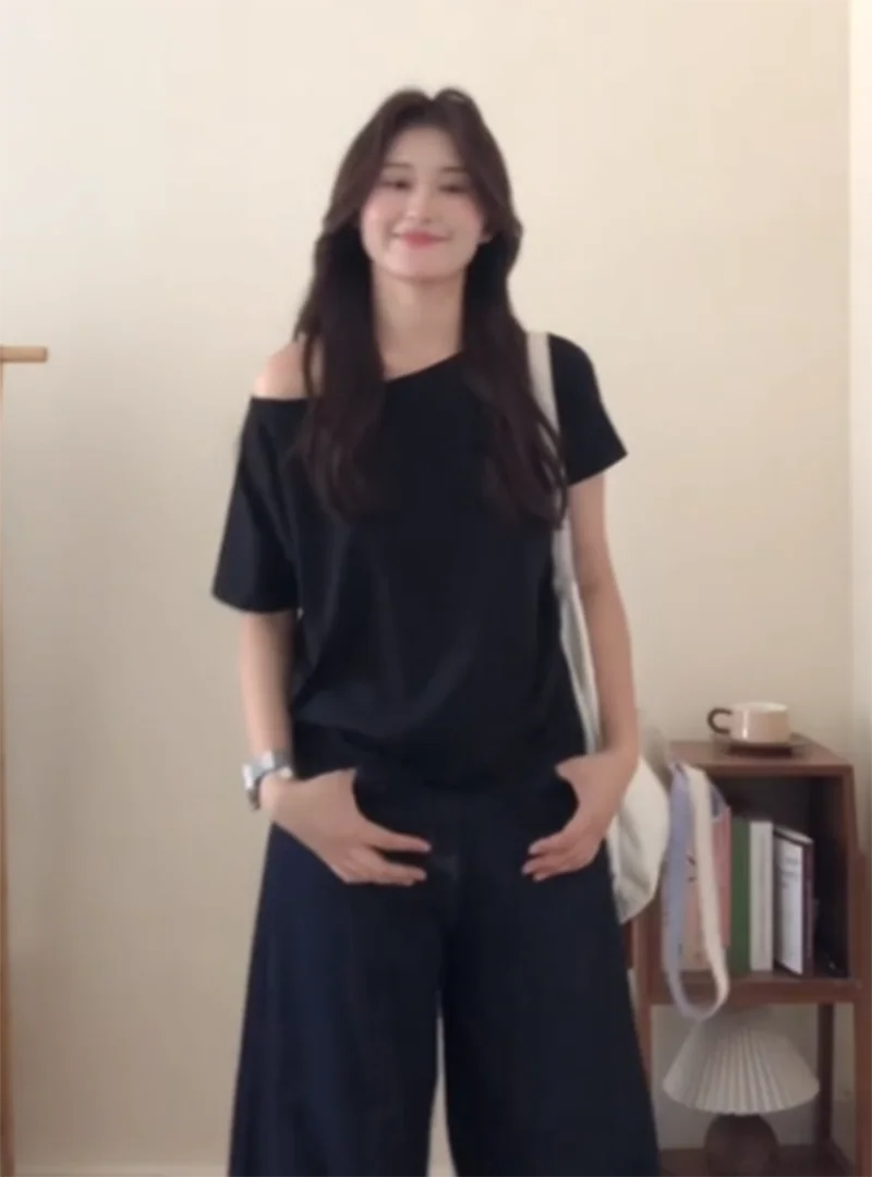 T-Shirt à épaules dénudées pour femme, haut court, édition rentrée scolaire, régulier, polyvalent, classique, solide, agrafes, garde-robe, essentiel pur