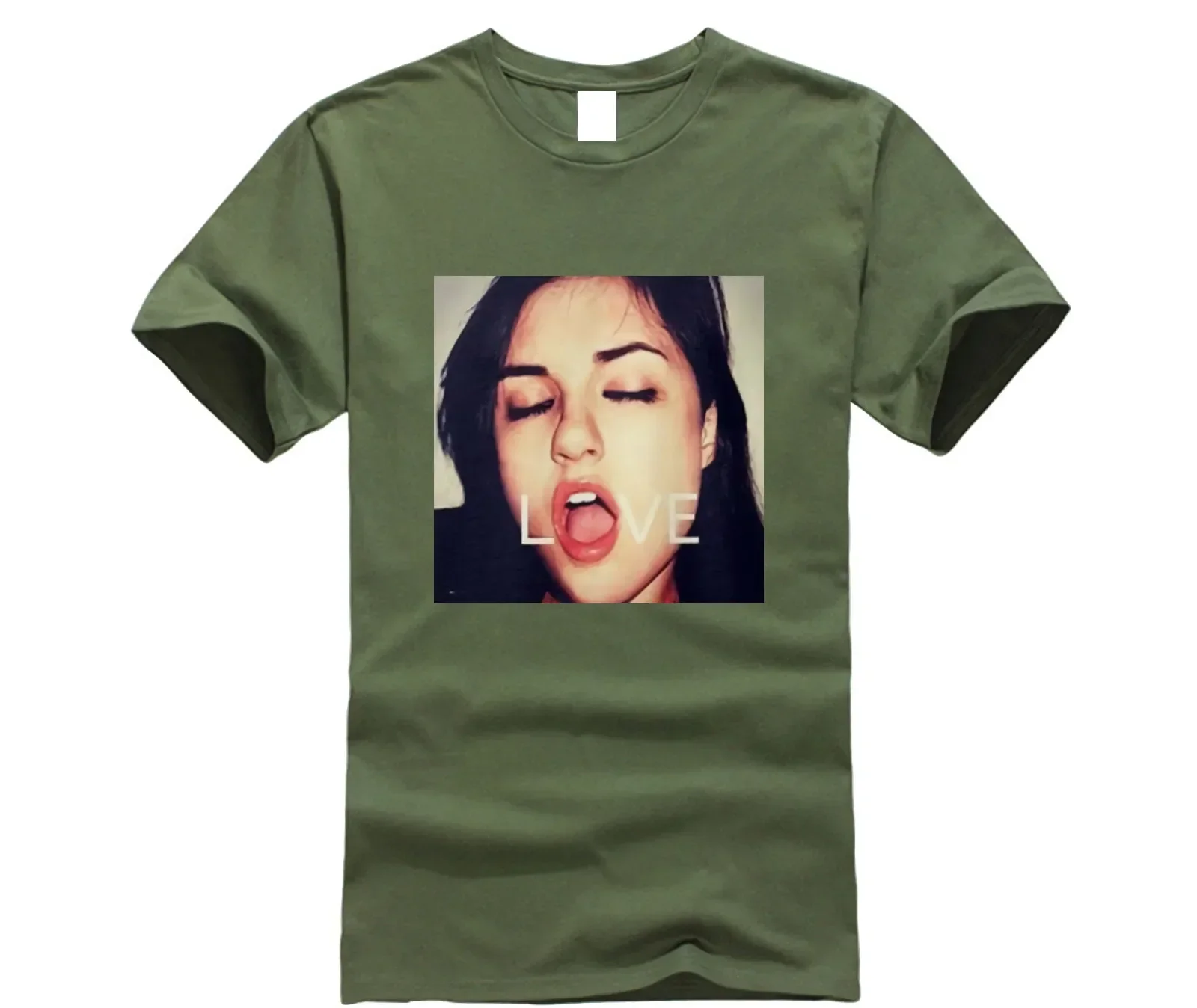New Sasha Gray Love Black T-Shirt Mens Fashion Casual Tee Shirt Soft Cotton T Shirt Short Sleeves Tops Clothing Unisex Tees
