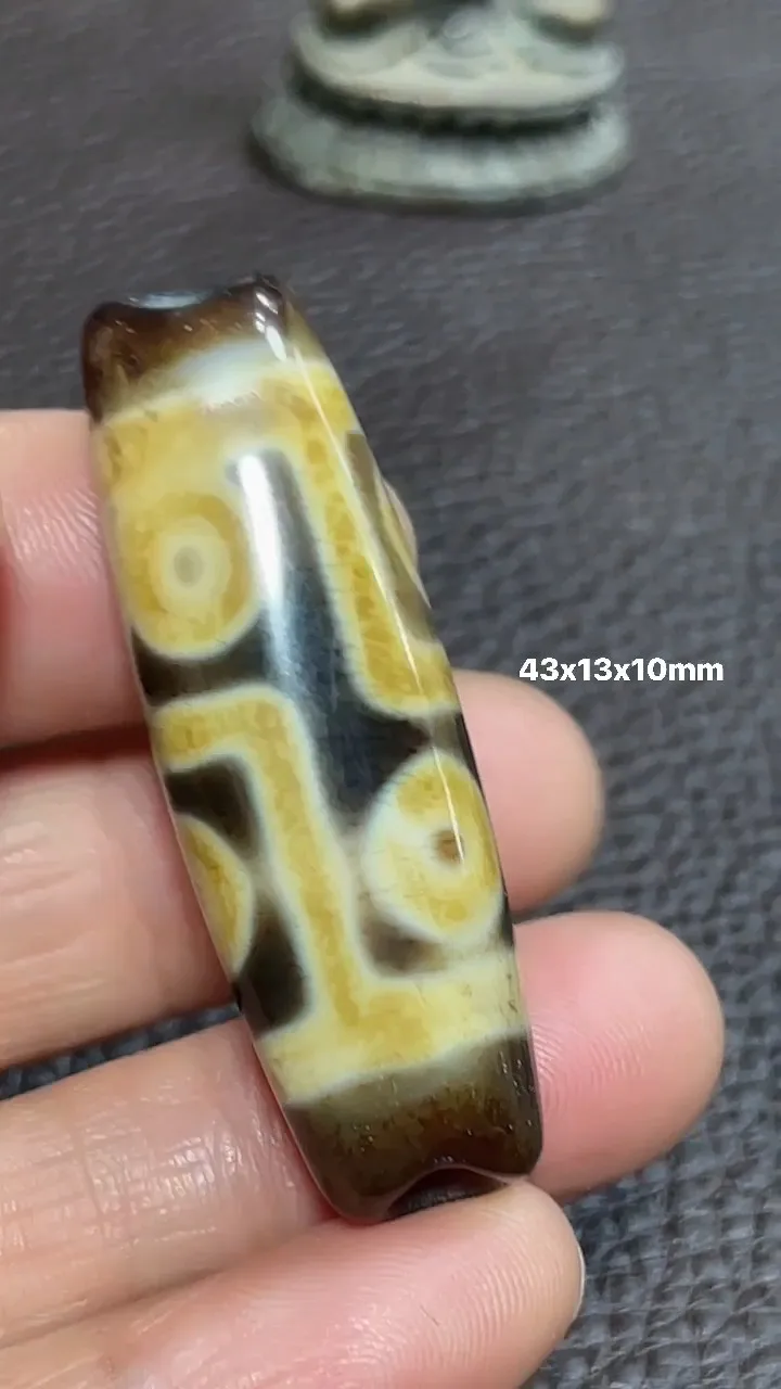 Old Tibetan Nepalese Himalayan Ancient 6 eyes Old Dzi Talisman Beads Amulet