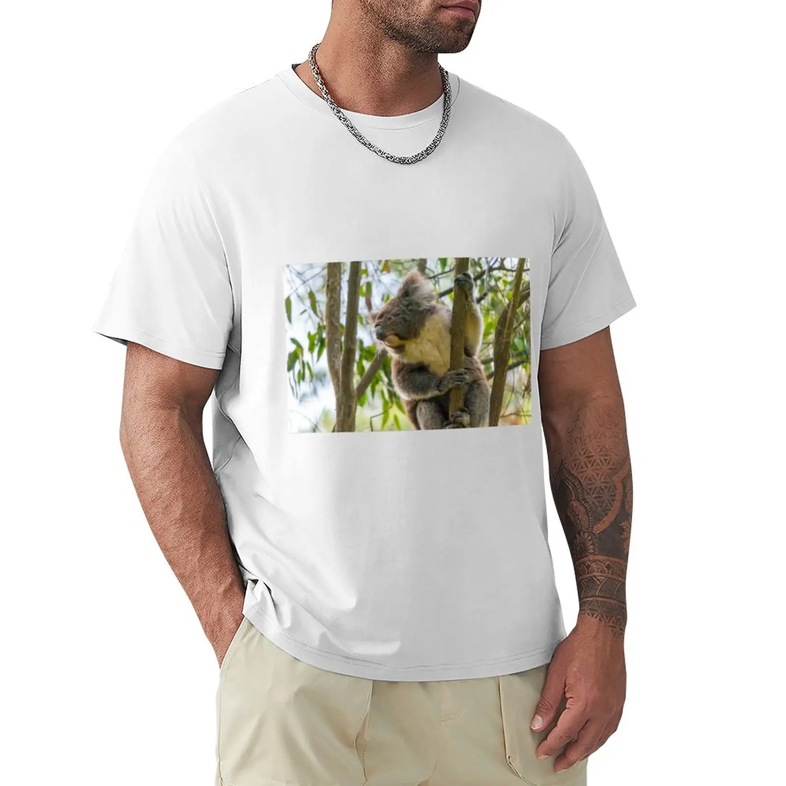 

Koala on branch, Australia T-Shirt plain summer top boys animal print sweat t shirts men