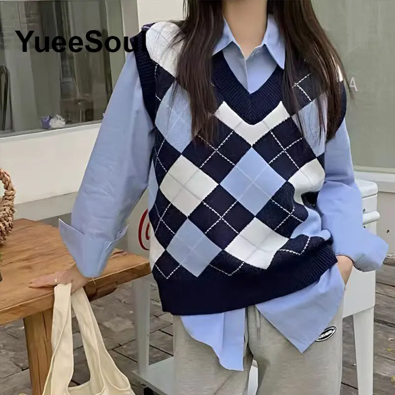 Y2K Aesthetic Vintage Sweater Vest 2026 New Loose Knitted Female Waistcoat Argyle Printed Sleeveless Loose Casual Oversized Tops