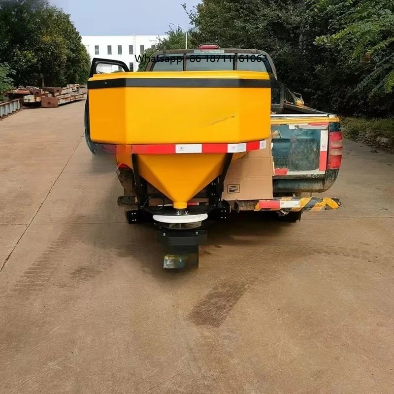 Hot Products High-Efficiency Snow-melting Agent Spreading Machine Good Quality Vehicle-mounted Road Salt Spreader