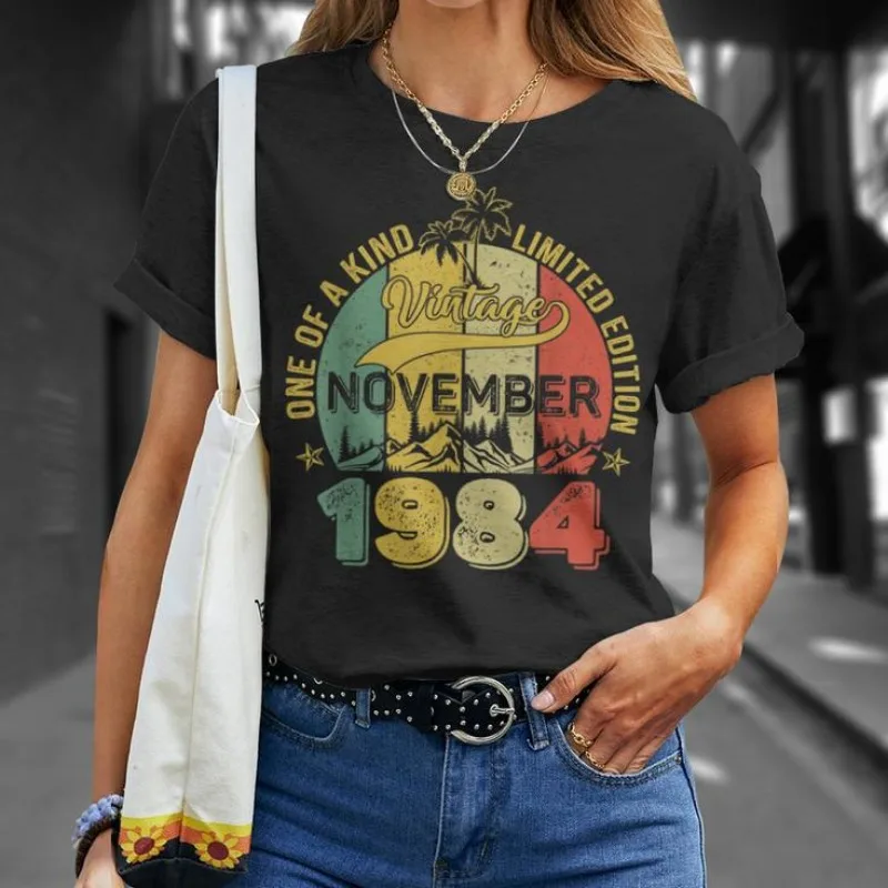 40 Years Old Vintage November 1984 40Th Birthday Unisex Streetwear Oversized Casual Hip Hop Top Cotton Funny Tee