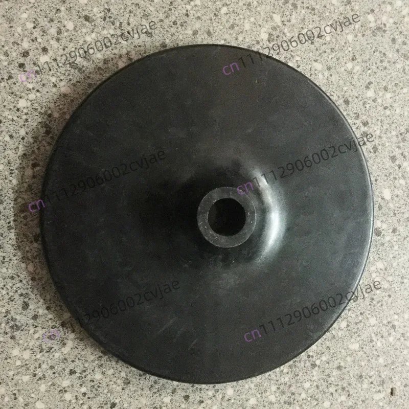 Tire disassembly and assembly tire picking machine auxiliary arm hand round tray