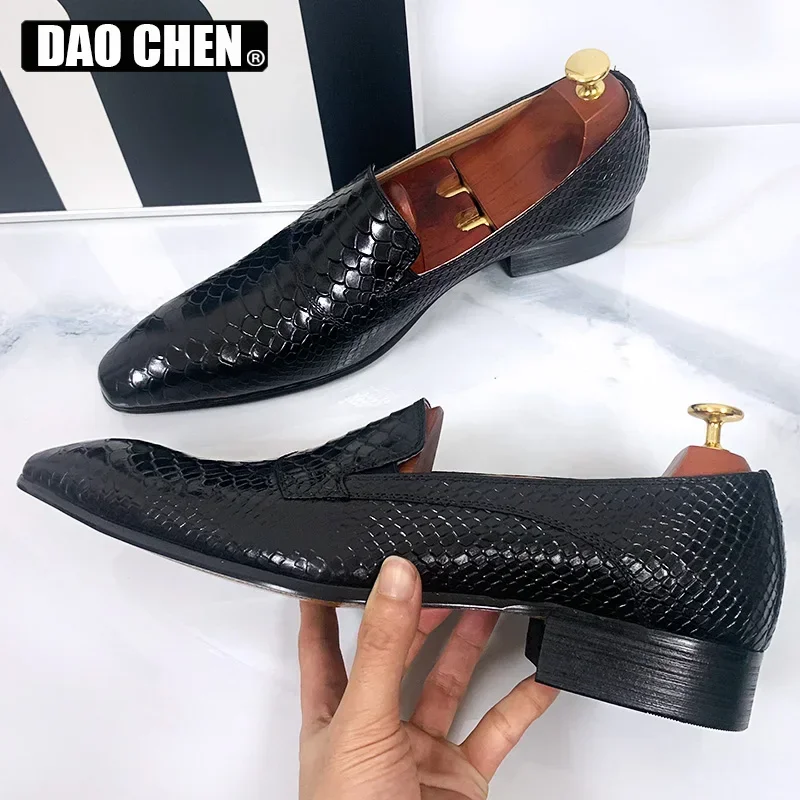 LUXURY MEN\'S LOAFERS SHOES SNAKE PRINTS CASUAL MEN DRESS SHOES BLACK SLIP ON LOAFERS OFFICE WEDDING LEATHER SHOES MEN