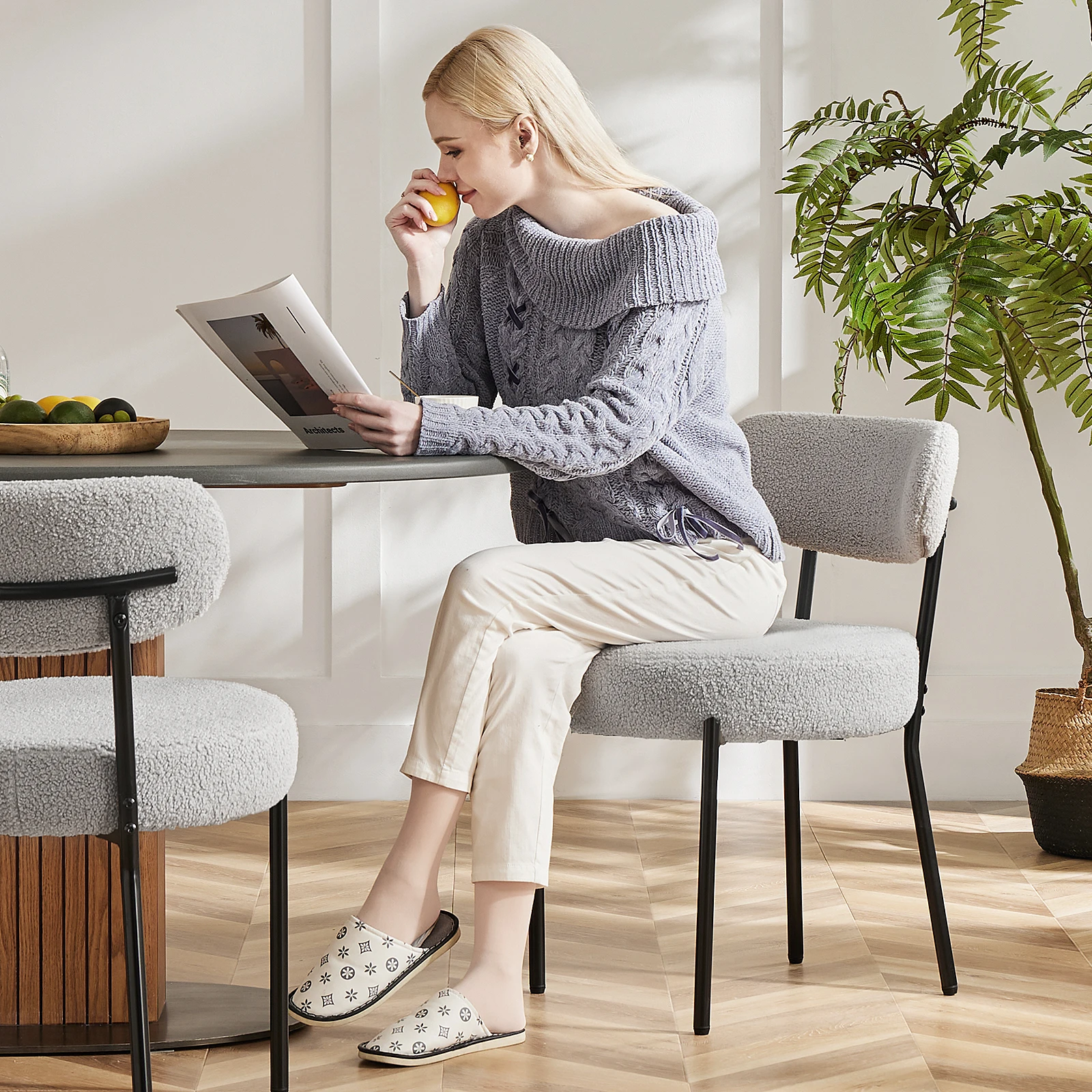 Pop Ergonomic Round Dining Chairs Set Of 2 Plush Fabric Kitchen Chairs With Curved Backrest Metal Legs For Living Room