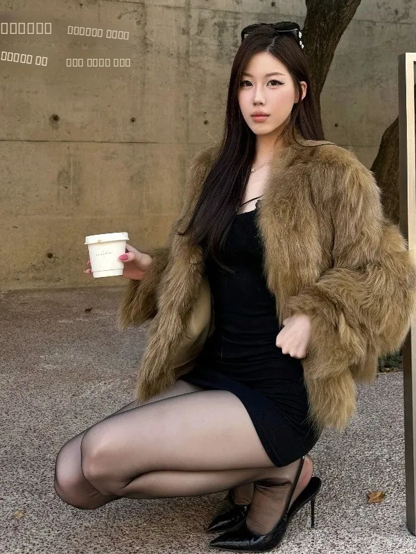 Casaco Externo de Couro de Pele Única, Estilo Solto, Lindamente Projetado, Ideal para Uso Diário e Festas