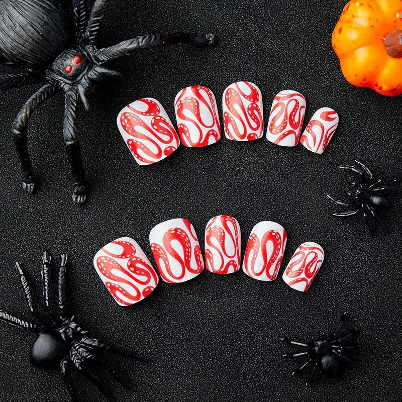 

24Pcs Short Oval Press on Nails - Halloween Blood Red Snake Skin Pattern | Horror Ins Style Detachable Fake Nails