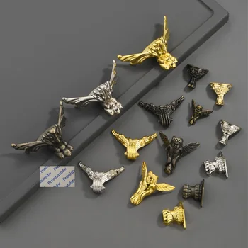 12 adet antik çinko dekoratif ayak bacak köşe koruyucusu altın bronz gümüş takı için hediye puro kutusu ahşap durumda