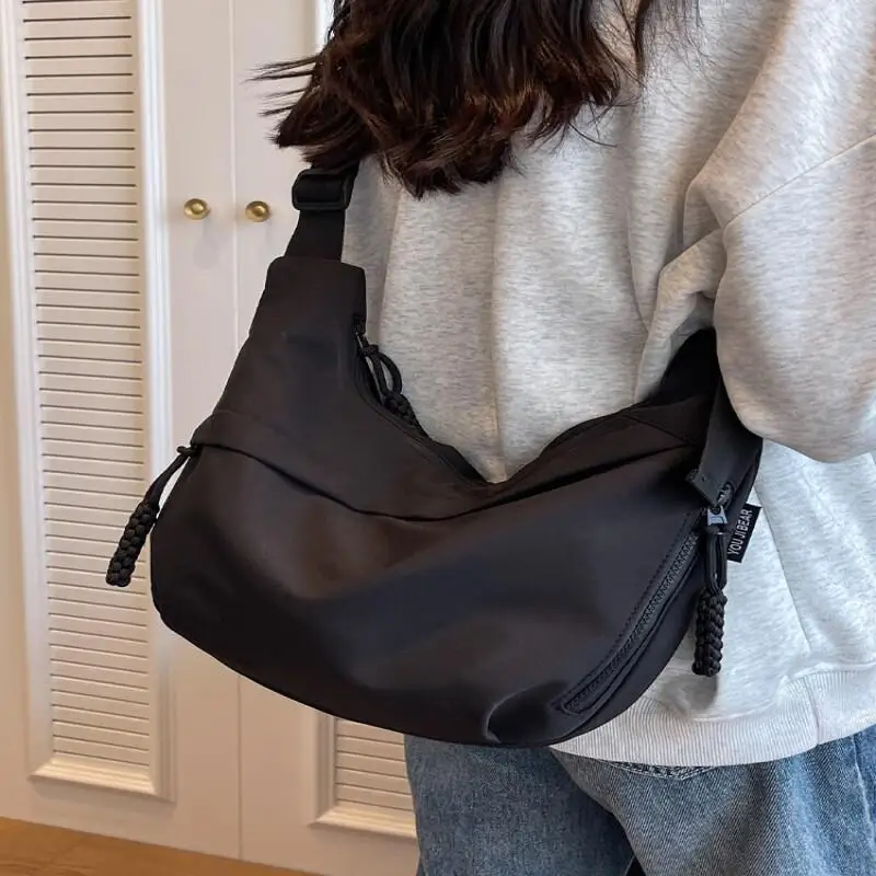 Newstyle Oxford Cloth Campus Lazy Wind Handheld Storage Bag Crossbody Fashion Autumn Collection Trend Wear-Resistant Storage Bag
