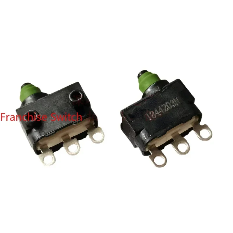 10PCS MQS-4 Microswitch Car Key Ignition Switch Normally Open 3 Pin Hole