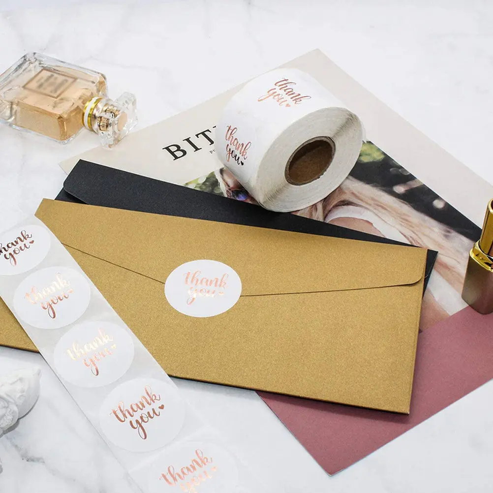 

1 Roll Creative Decorative Stickers Strong Adhesive for Candy Bags Boxes Cards Gift Tags Wrapping Paper Scrapbooks Envelope