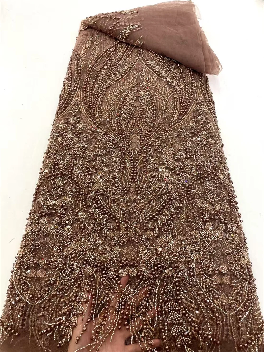 Latest Design African Elegant Handmade Beads Lace Fabrics Brown Luxury Nigerian Sequins Mesh Lace Fabric for Party Dress Q118-1