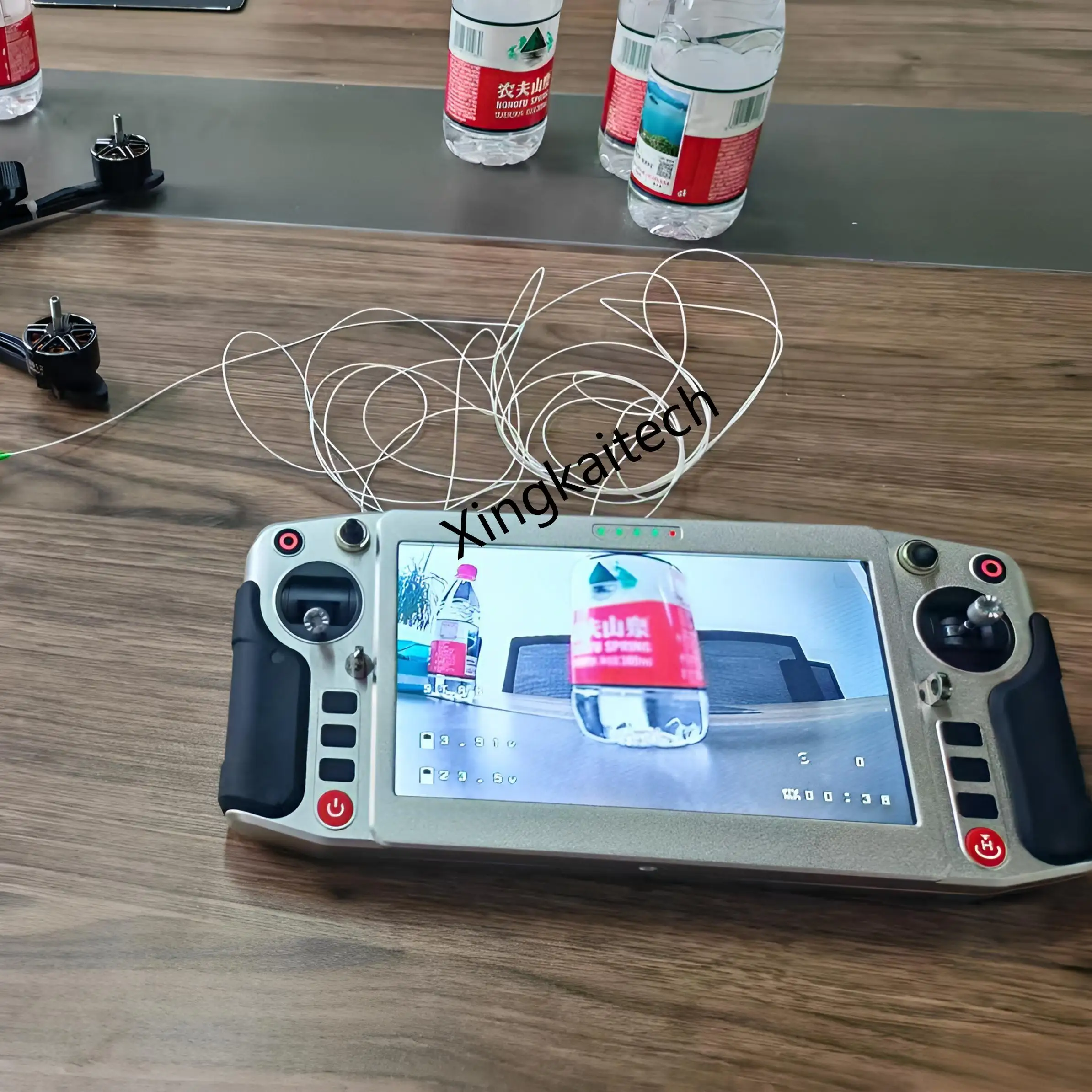 Customizable Lightweight Handheld Touchscreen Remote Control Accessory Custom Mold 40KM/80KM Transmission Supports