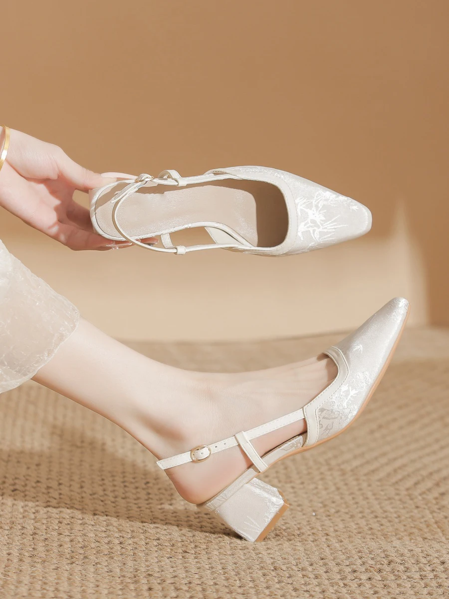 nouvelles-sandales-chinoises-a-talons-hauts-pour-l'ete-a-bout-semi-ferme-en-cuir-pour-femmes-style-demoiselle-d'honneur