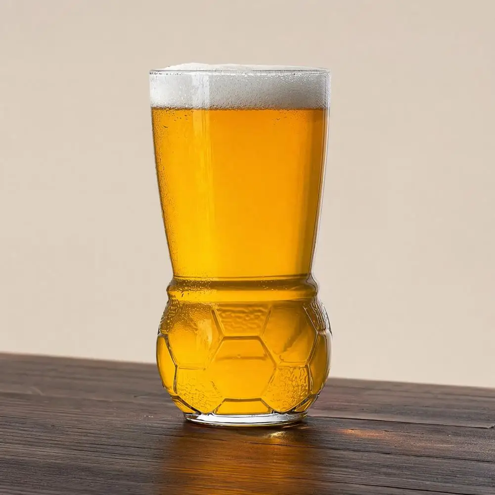 2026 Soccer Beer Glass, Football Bottom Design 460ml Capacity Pint Cup, Clear Glass Mug for Beer Cold Juice, Bar Home Party Use