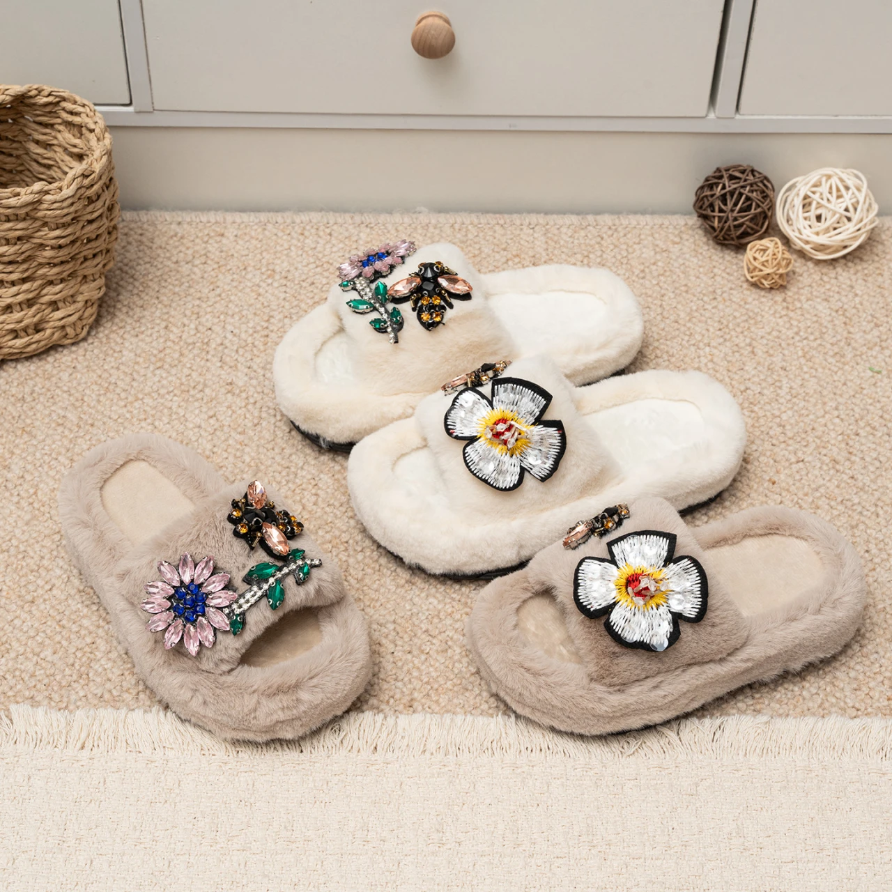 Kids Girls Warm Furry Slippers, Shiny Rhinestone Floral Decor, Non Slip Sole, Open Toe Plush Slides for Indoor Rest