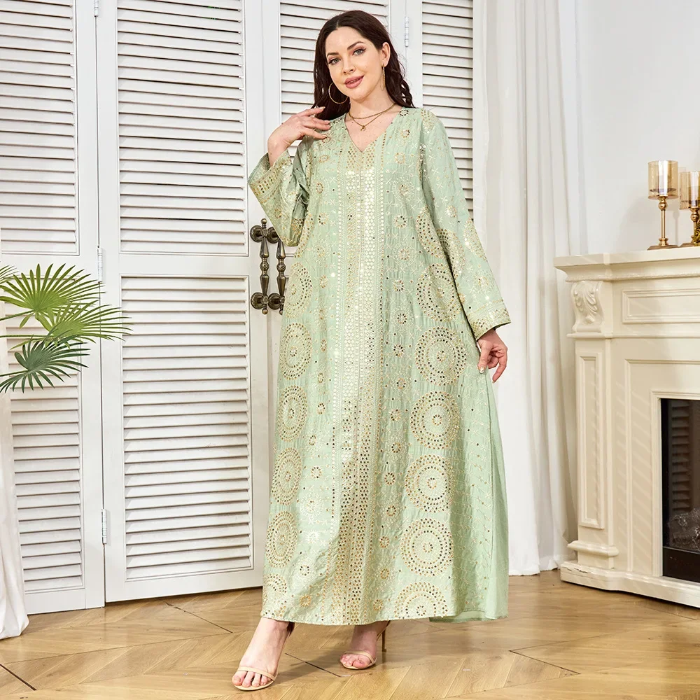 Women's Long Muslim Robe Middle East Fashion New Embroidered Beads Party Dress Abaya Exotic Dress