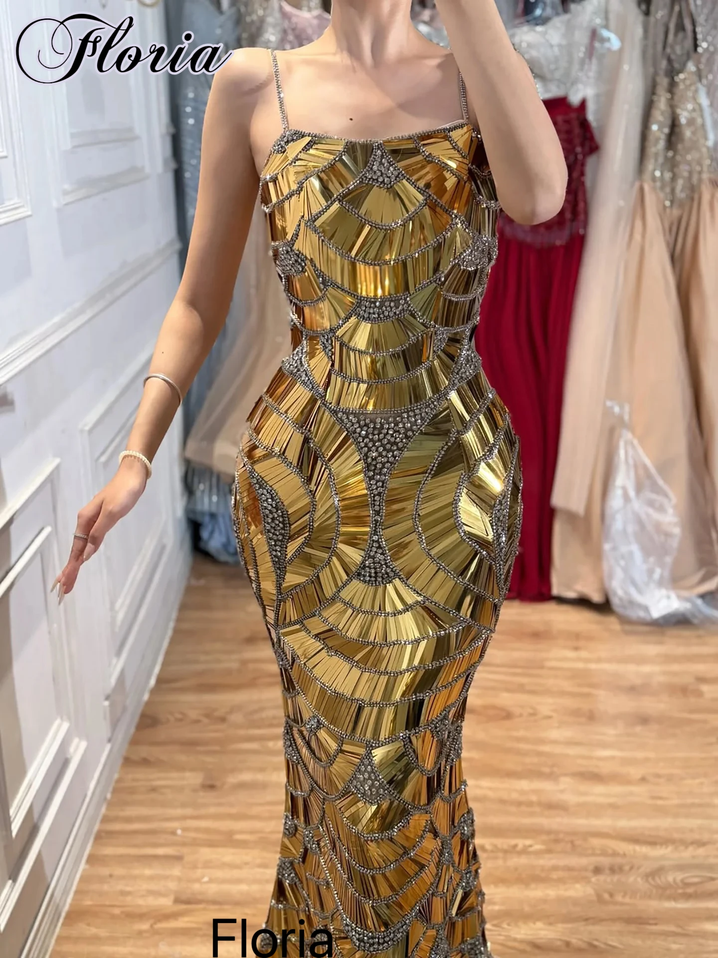 Heavy Hand Sewn Gold Prom Dresses Mermaid Gorgeous Spaghetti Cocktail Dresses Sparkling Party Dress Vestidos De Noche Customized