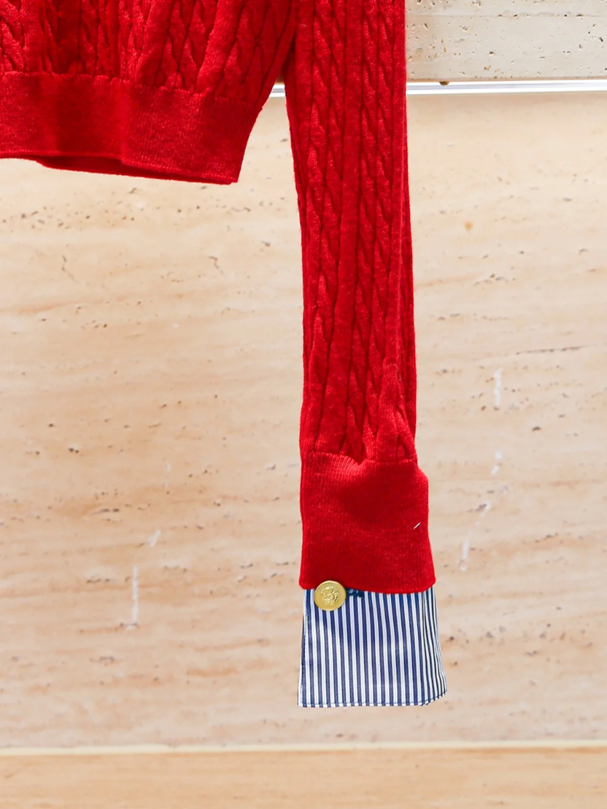 Haut tricoté rayé Premium Ne faux deux pièces vêtements rouges du nouvel an pour les femmes trajet Sle coupe régulière longue Sve...